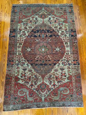 Antique Persian Heriz Serapi Wool Rug - 4' x 6'4"