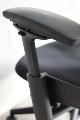 Steelcase Ergonomic Adjustable Office Chair