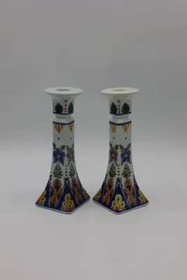 Polychrome Holland Keramiek Hand-Painted Candlesticks