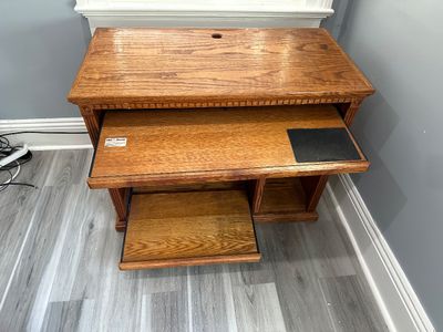 Vintage Oak Computer Desk with Pull-Out Trays