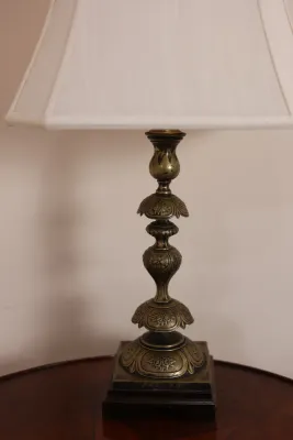 Ornate Traditional Table Lamp