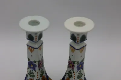 Polychrome Holland Keramiek Hand-Painted Candlesticks