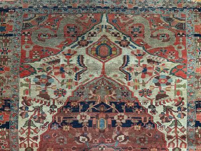 Antique Persian Heriz Serapi Wool Rug - 4' x 6'4"