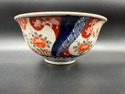 Antique Japanese Imari Porcelain Bowl