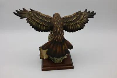 Giuseppe Armani “White Hawk” Porcelain Sculpture