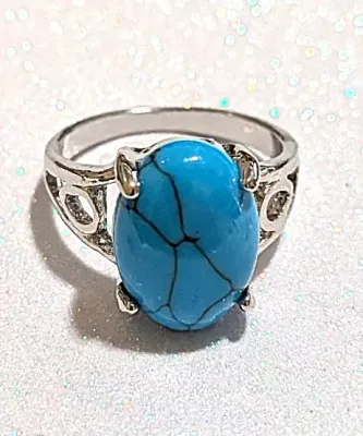 **NEW ARRIVAL** Size 7 BLUE "Crackled" Oval Cabochon 4-Prong Stone RING with a "CIRCLE in the MIDDLE" Band in a...