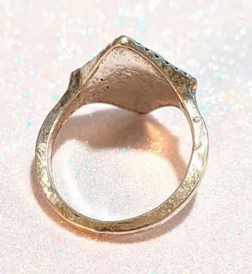 **NEW ARRIVAL** Size 5½ "Tilted Square" Style BLUE TURQUOISE RING with Single "Crackled" Stone on a...