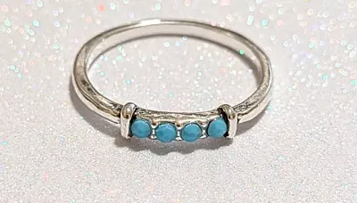 **NEW ARRIVAL** Size 9½ Delicate OPAQUE BLUE STONES RING with 4 Blue Stones in a Row Style Band on a Silver Tone Setting (1.6g)