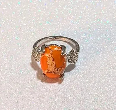**NEW ARRIVAL** Size 5¼ ORANGE & BEIGE "Mottled" Oval Cabochon 4-Prong Stone RING1 with a "3 DOTS" Band in a...