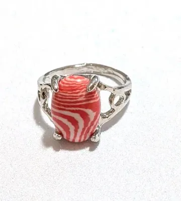 **NEW ARRIVAL** Size 7¾ ORANGE & WHITE "Striped" Oval Cabochon 4-Prong Stone RING with a "CIRCLE in the MIDDLE"...