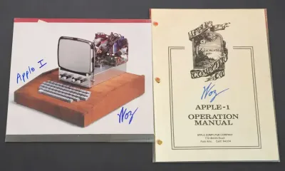 STEVE WOZNIAK SIGNED PHOTO OF APPLE-1 AND OPERATION MANUAL