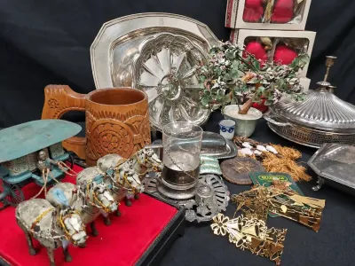 HOME DECOR ODDS AND ENDS