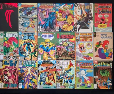 18 COLLECTIBLE COMICS