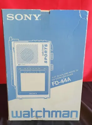 VINTAGE SONY FLAT BLACK AND WHITE TV/FM STEREO RECEIVER FD-44A WATCHMAN