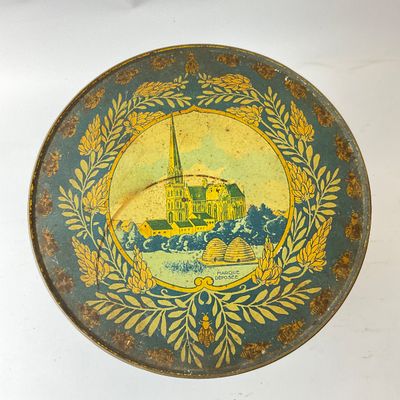 Antique French Louis Robert Pithiviers Honey Tin