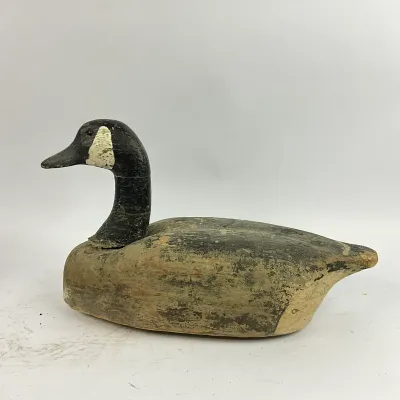 3654 Vintage Hand-Carved Canada Goose Decoy – Heavily Weathered