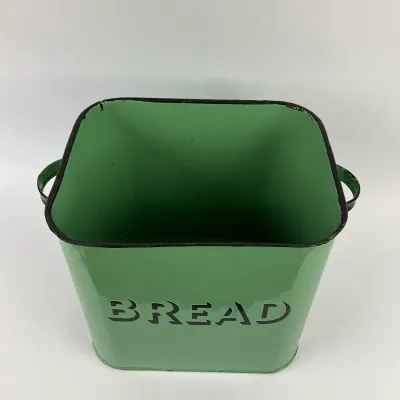 3609 Vintage Green Enamel Metal Bread Box with Lid – Stenciled “BREAD”