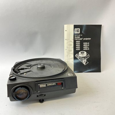 Vintage Kodak Carousel 750H Slide Projector with Two Rotary Slide Trays