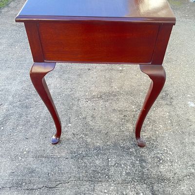 3697 Vintage Queen Anne Style Mahogany Writing Desk