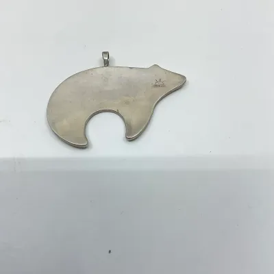 3043 Vintage Navajo Sterling Silver Overlay Bear Pendant – Rising Sun Hallmark