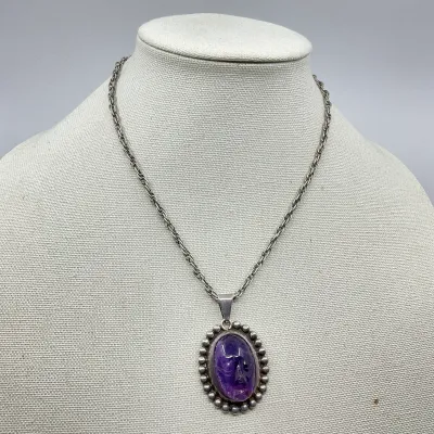 3020 Taxco Mexico Sterling Silver Carved Amethyst Face Pendant Necklace