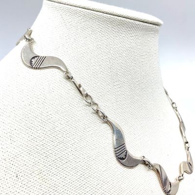 Mike Simplicio Sterling Silver Turquoise Link Necklace