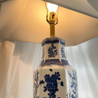 Vintage Blue and White Porcelain Hexagonal Table Lamp with Shade