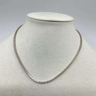 3041 Sterling Silver Square-Link Necklace – 18", 18.0 Grams