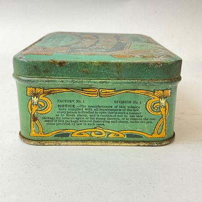 Vintage Union Leader & Hickey's Perique Mixture Tobacco Tins