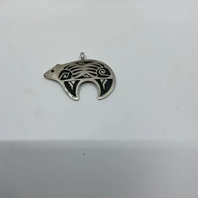 3043 Vintage Navajo Sterling Silver Overlay Bear Pendant – Rising Sun Hallmark