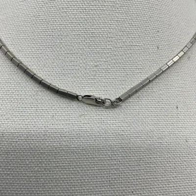 3041 Sterling Silver Square-Link Necklace – 18", 18.0 Grams