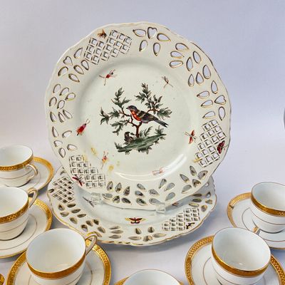 Assorted Vintage Porcelain & China Plates, Cups & Saucers