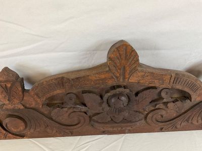 Antique Hand-Carved Oak Architectural Pediment / Furniture Crown