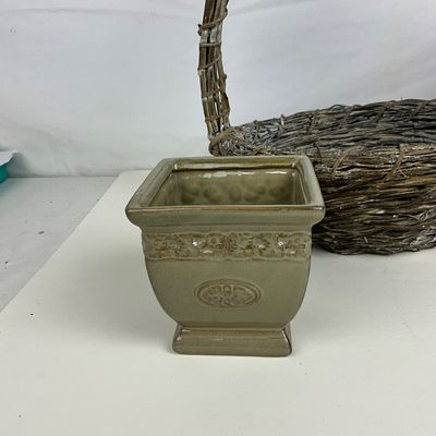 3624 4-Piece Pottery & Woven Basket Decorative Lot