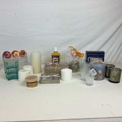 3626 Large Candle & Glass Candleholder Décor Lot with Storage Basket