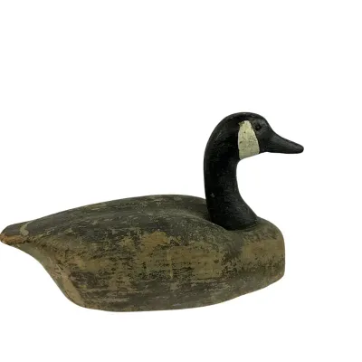 3651 Vintage Hand-Carved Canada Goose Hunting Decoy – Weathered Paint