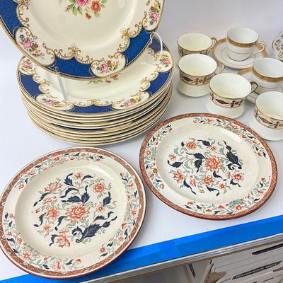 Assorted Vintage Porcelain & China Plates, Cups & Saucers
