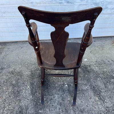 3698 Vintage Willson Chair Co. Wooden Rocking Chair