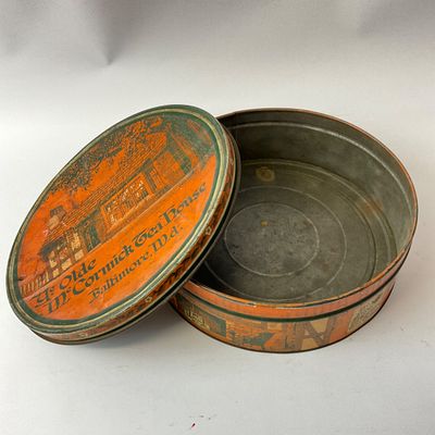Vintage 1936 Ye Olde McCormick Tea House Baltimore Tin