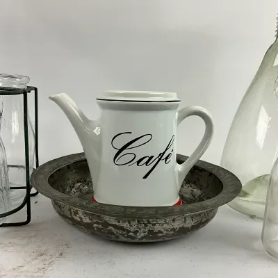 3641 Vintage Café & Milk Bottle Kitchen Décor Lot with Wire Carrier