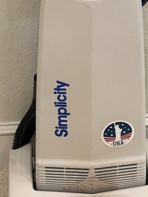 SIMPLICITY SYMMETRY VACUUM CLEANER WITH ACCESSORIES