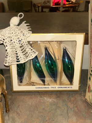 SHINY BRIGHT VINTAGE CHRISTMAS DECORATIONS AND MORE