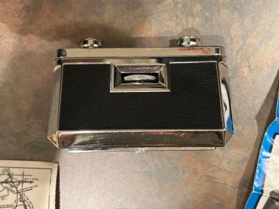TASCO ZIP 2004 BINOCULARS WITH CASE AND ACCESSORIES