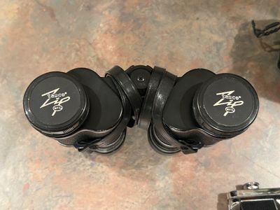 TASCO ZIP 2004 BINOCULARS WITH CASE AND ACCESSORIES