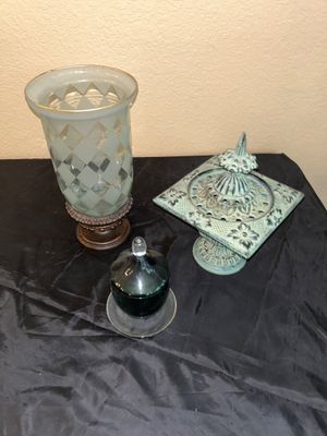 ASSORTED HOME DECORATIVE GLASSWARE AND CAST INCENSE BURNER