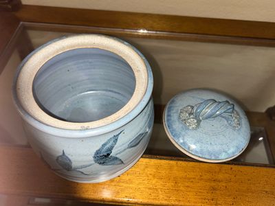 ARTISAN STUDIO POTTERY COLLECTION