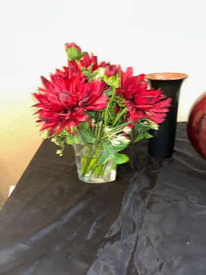 PIER 1 CERAMIC VASES AND ARTIFICIAL FLORAL ARRANGEMENT
