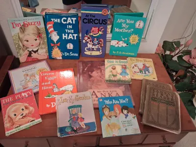CLASSIC CHILDREN'S BOOKS, MULTIPLE DR. SUESS AND OTHER LOVED ONES