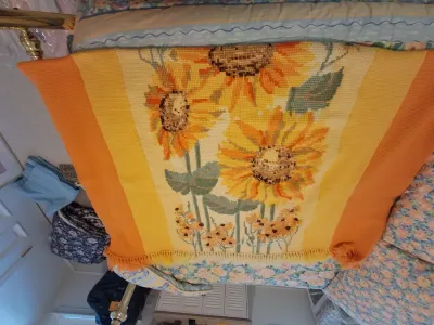 HAND MADE CROCHETED SUNFLOWER THROW BLANKET