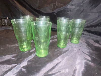 GREEN URANIUM DEPRESSION GLASS